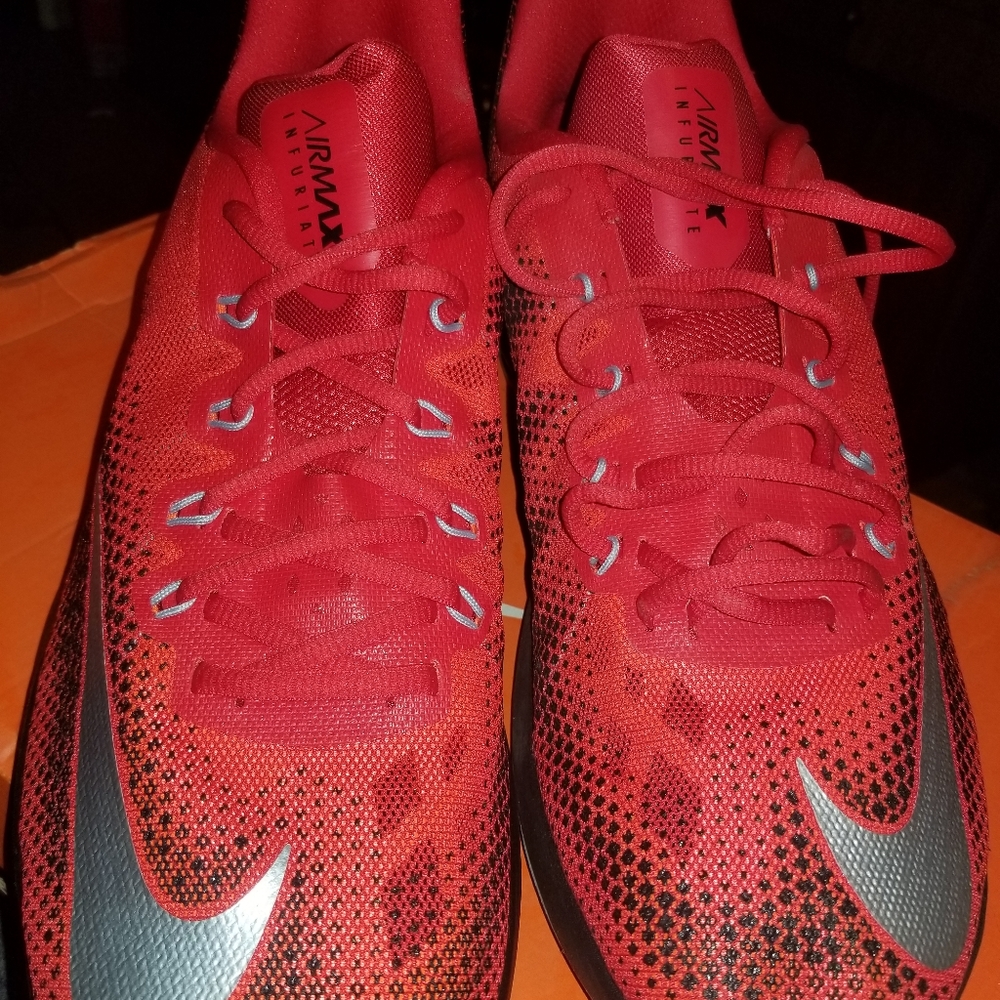 Nike air infuriate size 14